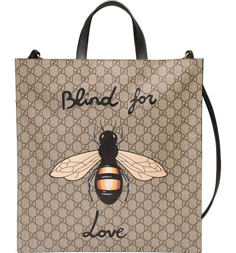 gucci bee supreme|Gucci gg supreme messenger.